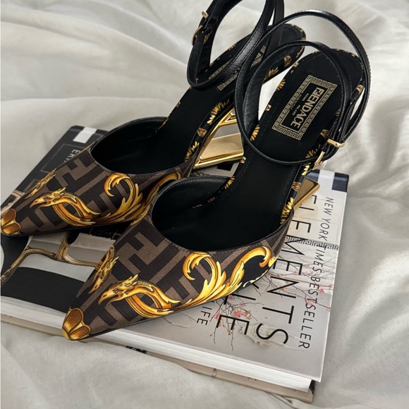 Authentic Fendi Versace Black and Gold Patterned Heels - Picture 12 of 13